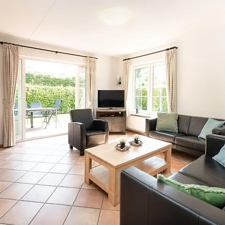 For Six Guests * Sint Maartensvlotbrug