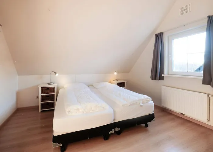 For Six Guests Casa vacanze Sint Maartensvlotbrug