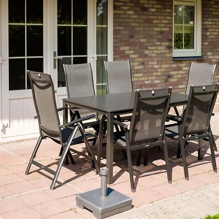 For Six Guests * Sint Maartensvlotbrug